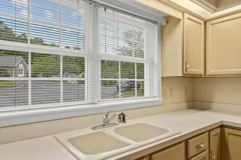 127 Emerald Drive Harrisonburg VA 22801