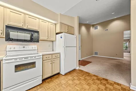 127 Emerald Drive Harrisonburg VA 22801