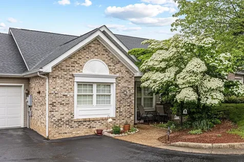 127 Emerald Drive Harrisonburg VA 22801