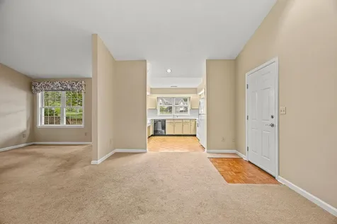 127 Emerald Drive Harrisonburg VA 22801