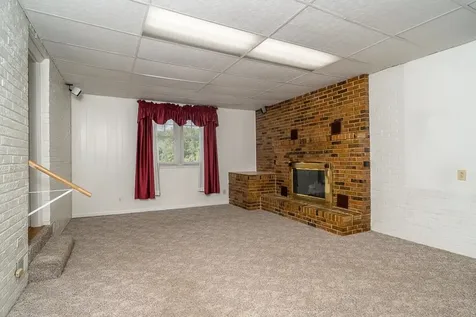 404 3rd Street Grottoes VA 24441