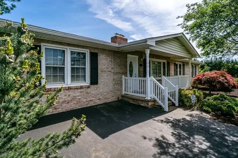 404 3rd Street Grottoes VA 24441