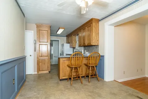 404 3rd Street Grottoes VA 24441