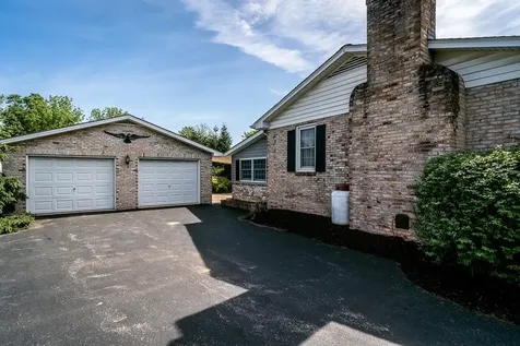 404 3rd Street Grottoes VA 24441