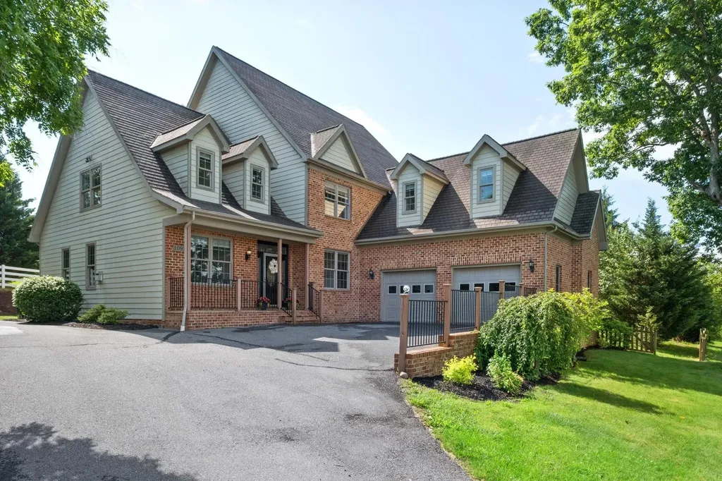 109 Leavel Court Bridgewater VA 22812