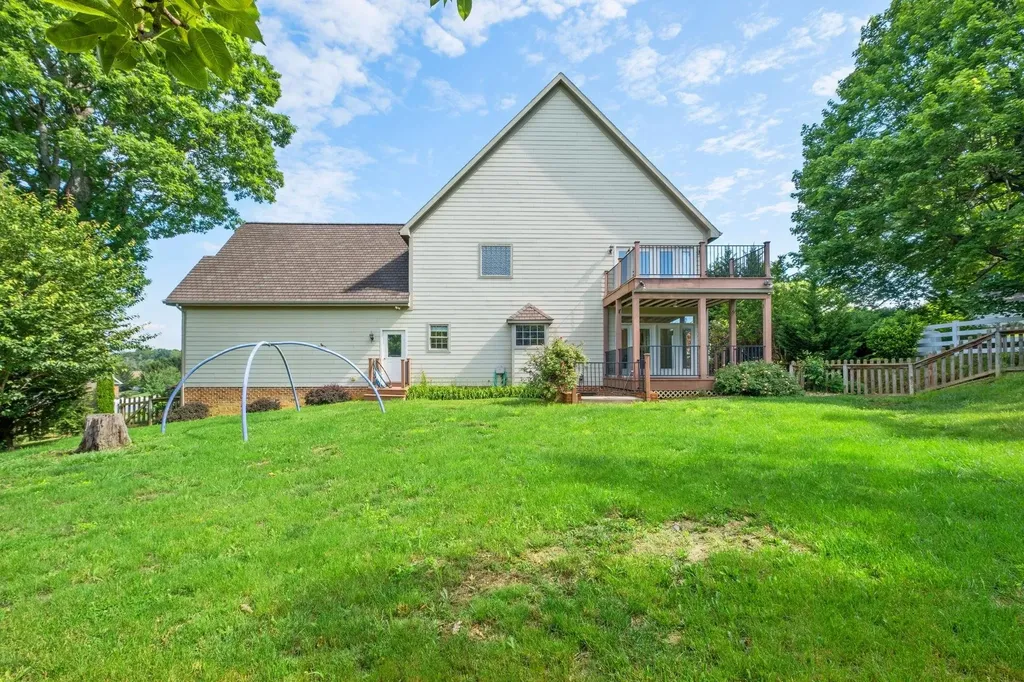 109 Leavel Court Bridgewater VA 22812