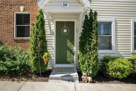 314 Sapphire Drive Harrisonburg VA 22801