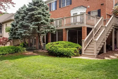225 Divot Drive Harrisonburg VA 22802
