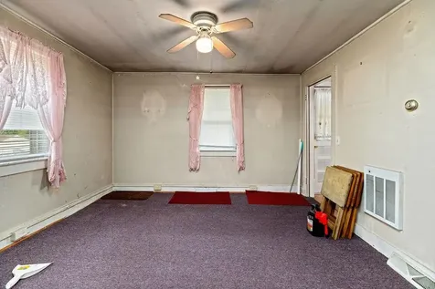 267 Shiloh Avenue Waynesboro VA 22980