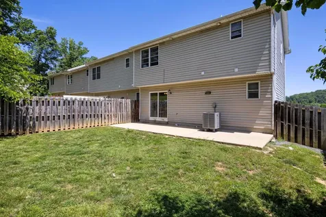 872 Camelot Lane Harrisonburg VA 22801