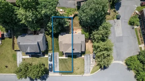 1098 Robin Hood Court Rockingham VA 22801