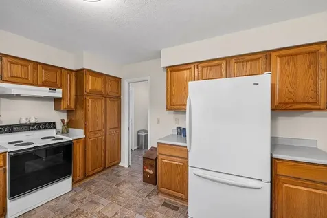 5 Granary Road Verona VA 24482