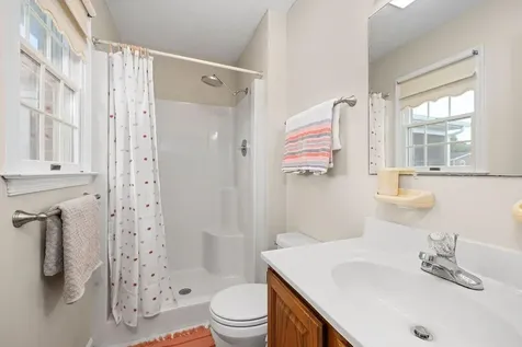 5 Granary Road Verona VA 24482