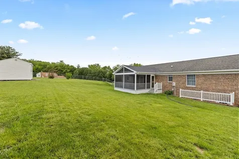 5 Granary Road Verona VA 24482