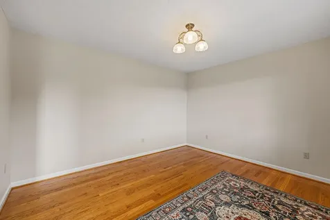 5 Granary Road Verona VA 24482