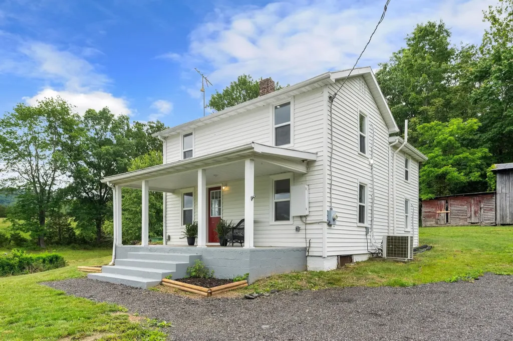 1702 Mill Lane Elkton VA 22827