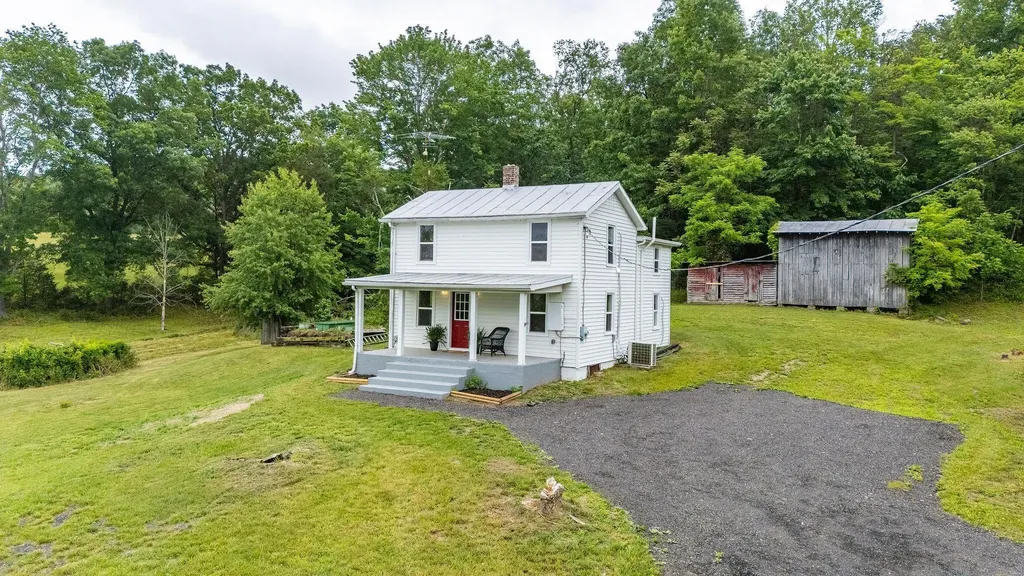 1702 Mill Lane Elkton VA 22827