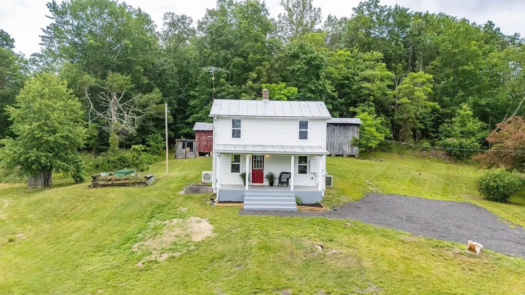 1702 Mill Lane Elkton VA 22827