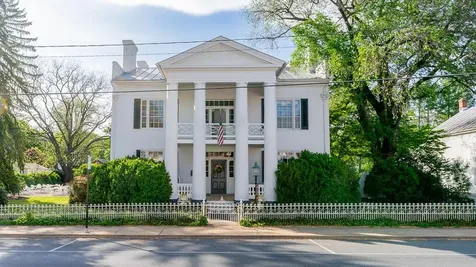 111 Main Street S Bridgewater VA 22812