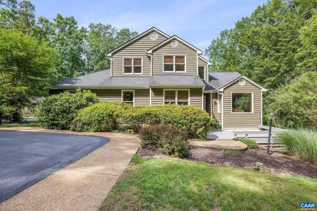 223 Fern Creek Lane Charlottesville VA 22911