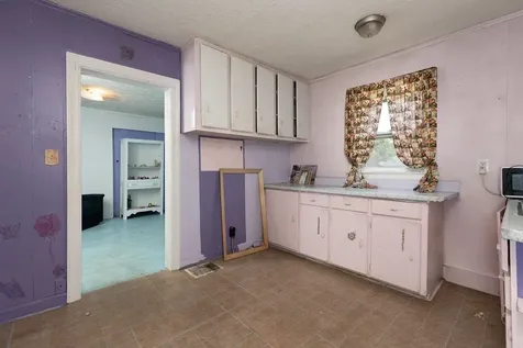 711 Eighth Street Shenandoah VA 22849