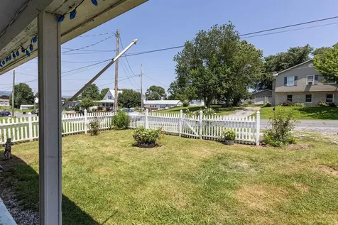711 Eighth Street Shenandoah VA 22849