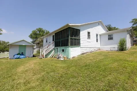 711 Eighth Street Shenandoah VA 22849