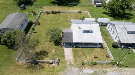 711 Eighth Street Shenandoah VA 22849