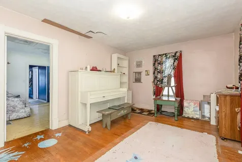 711 Eighth Street Shenandoah VA 22849