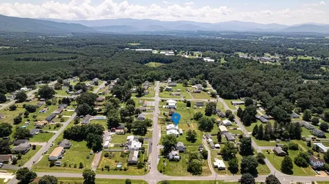 711 Eighth Street Shenandoah VA 22849