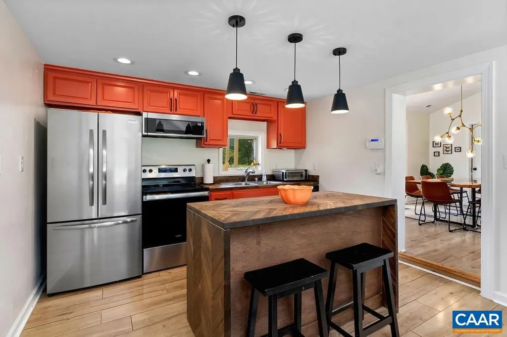 954 Beech Grove Road Roseland VA 22967