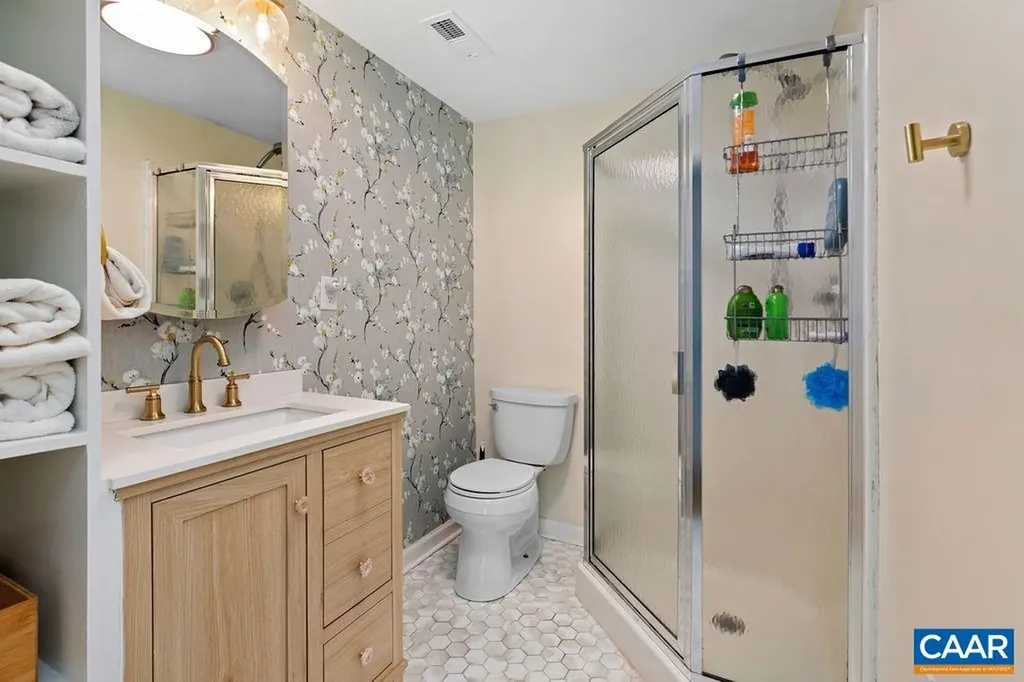 954 Beech Grove Road Roseland VA 22967