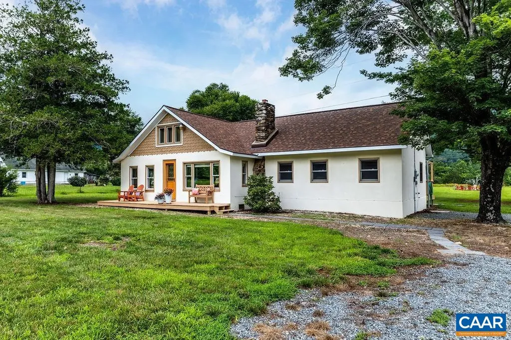 954 Beech Grove Road Roseland VA 22967