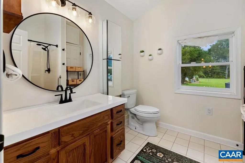 954 Beech Grove Road Roseland VA 22967