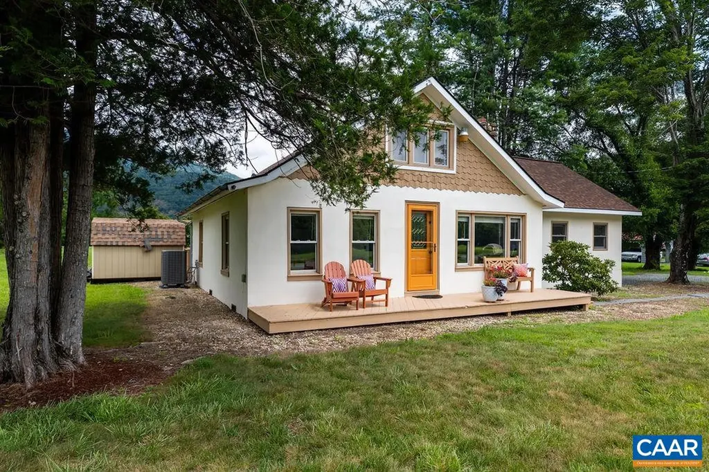 954 Beech Grove Road Roseland VA 22967