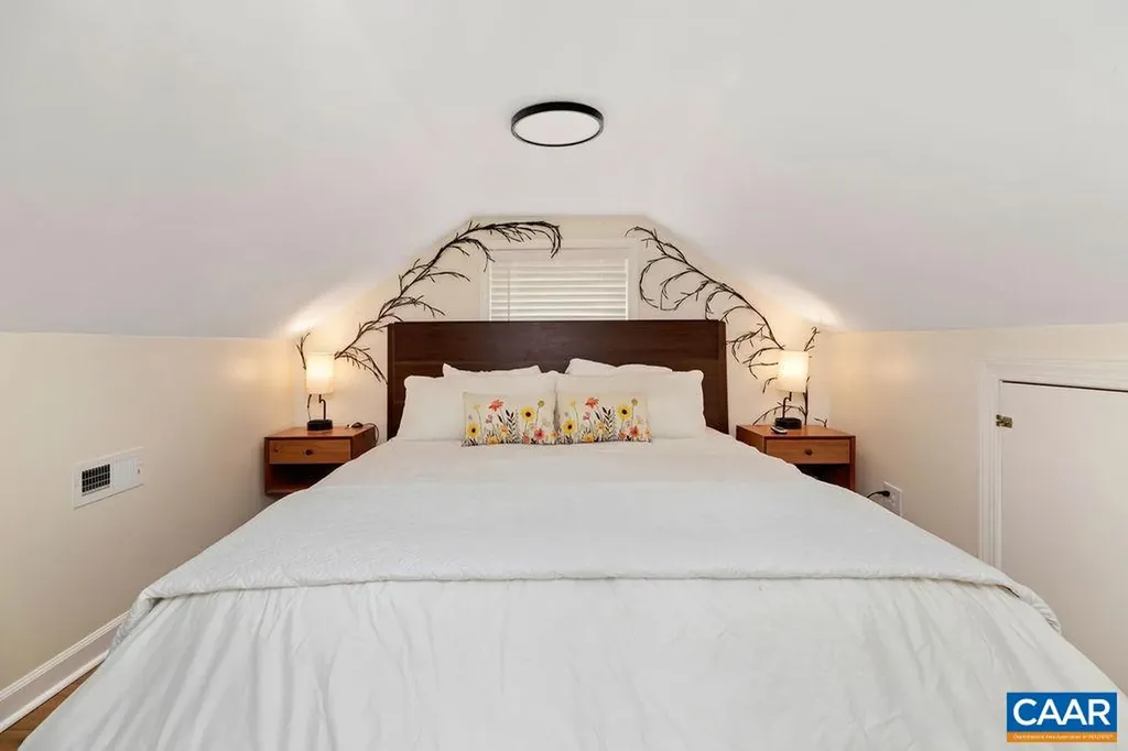 954 Beech Grove Road Roseland VA 22967