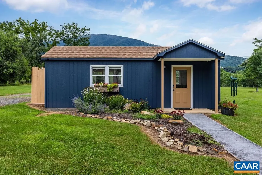 954 Beech Grove Road Roseland VA 22967