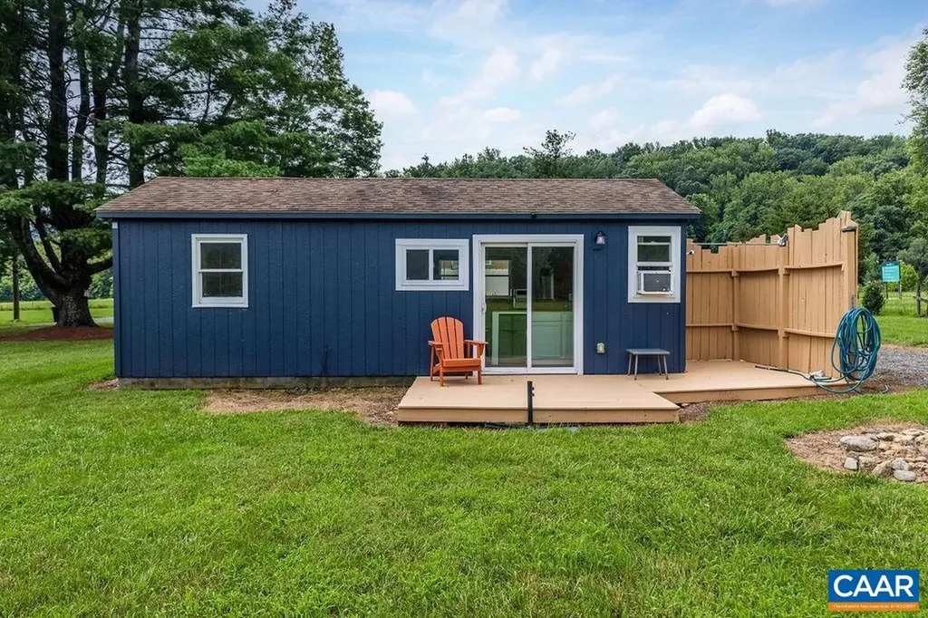 954 Beech Grove Road Roseland VA 22967