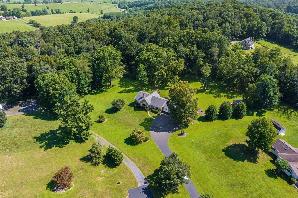 116 Taliaferro Drive Churchville VA 24421