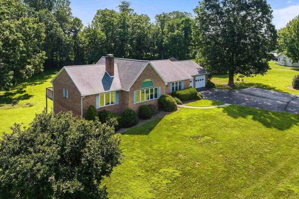 116 Taliaferro Drive Churchville VA 24421