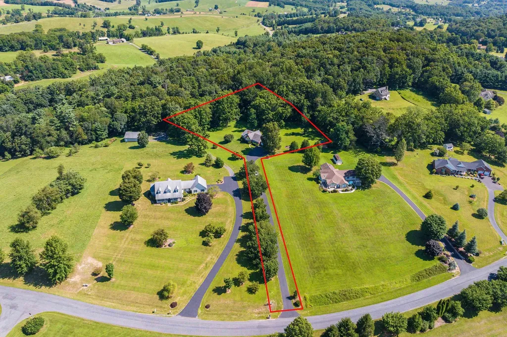 116 Taliaferro Drive Churchville VA 24421