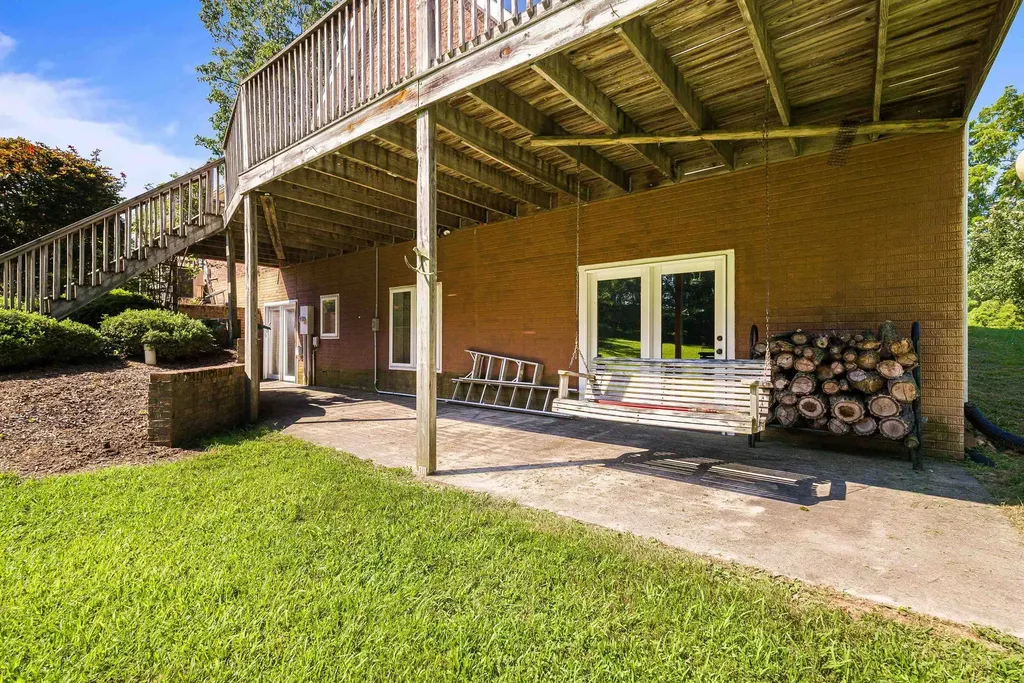 116 Taliaferro Drive Churchville VA 24421