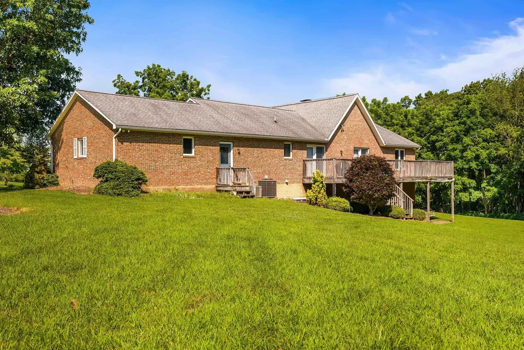 116 Taliaferro Drive Churchville VA 24421