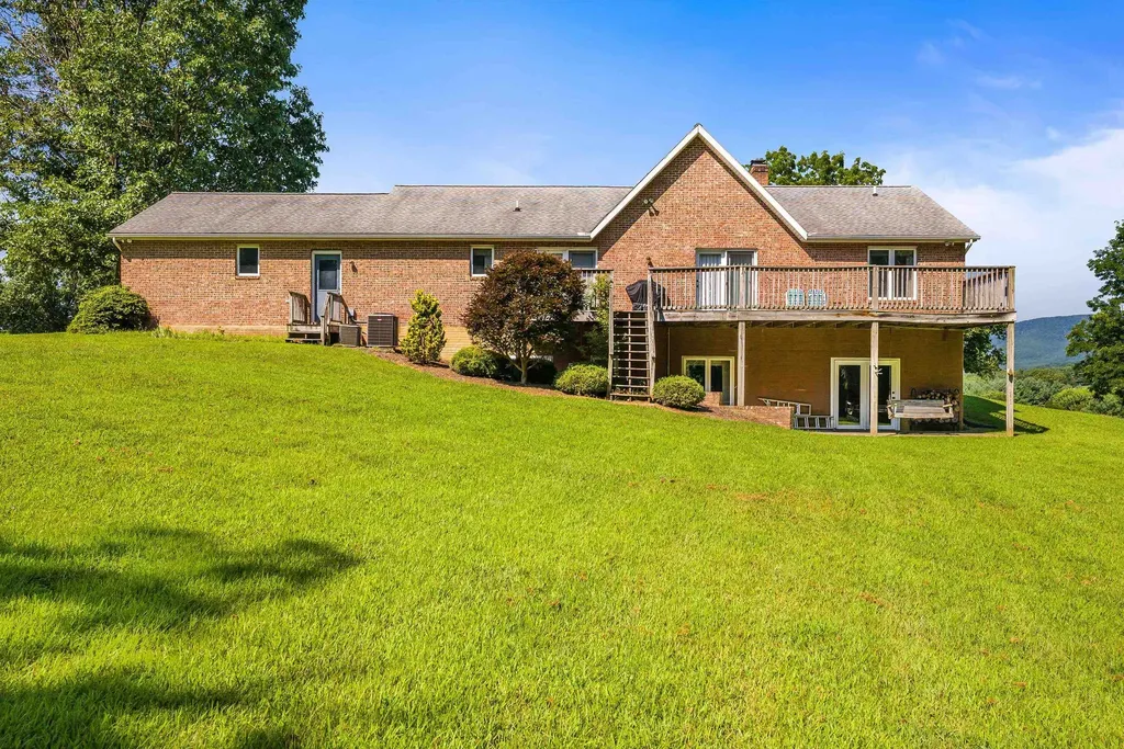 116 Taliaferro Drive Churchville VA 24421