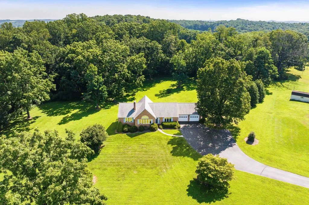 116 Taliaferro Drive Churchville VA 24421