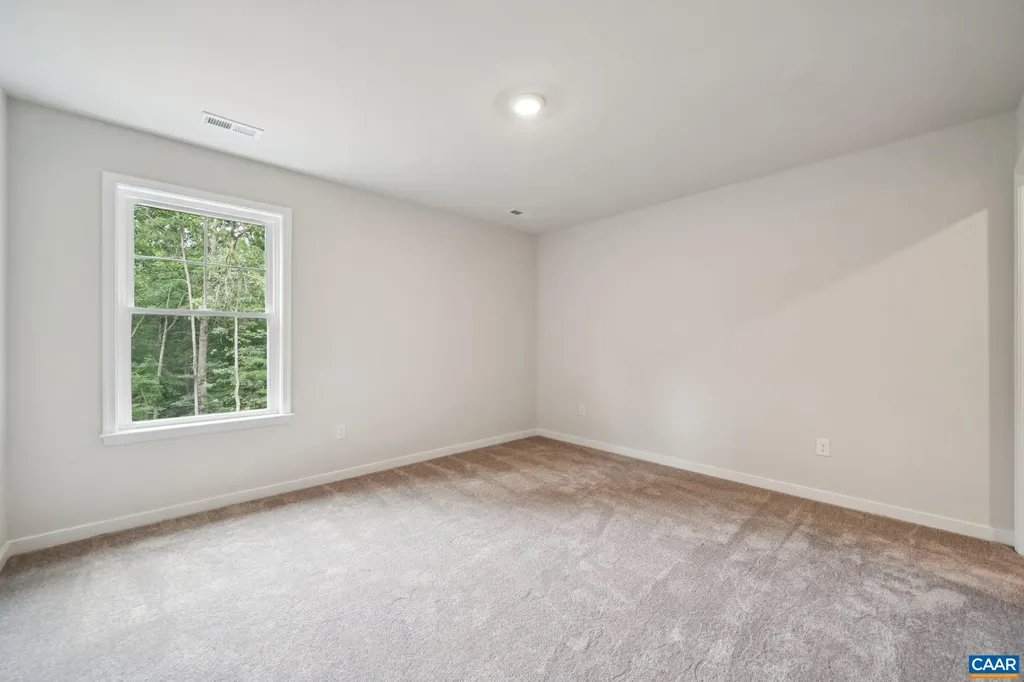 465 Glenmore Lane Keswick VA 22947