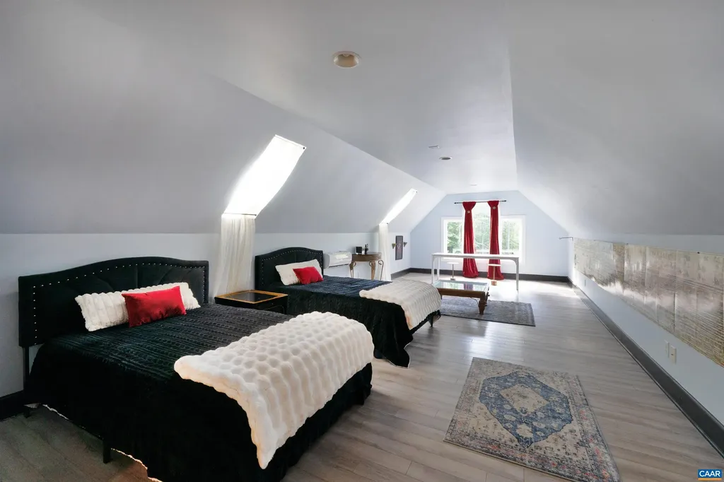 242 Bowlers Mill Lane Gordonsville VA 22942