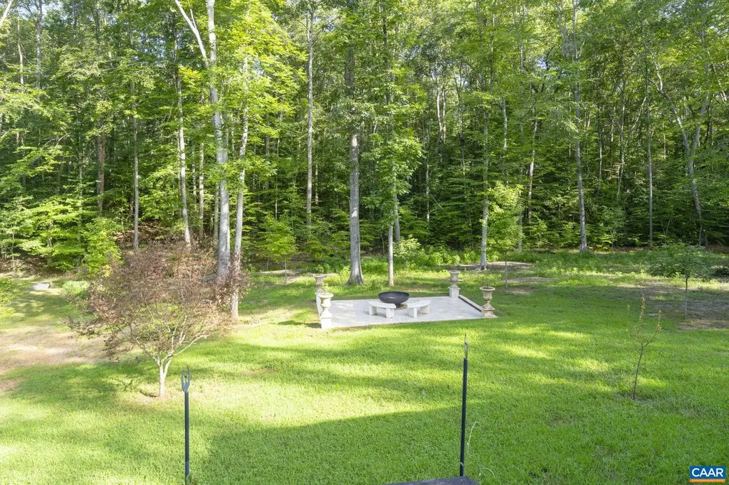 242 Bowlers Mill Lane Gordonsville VA 22942