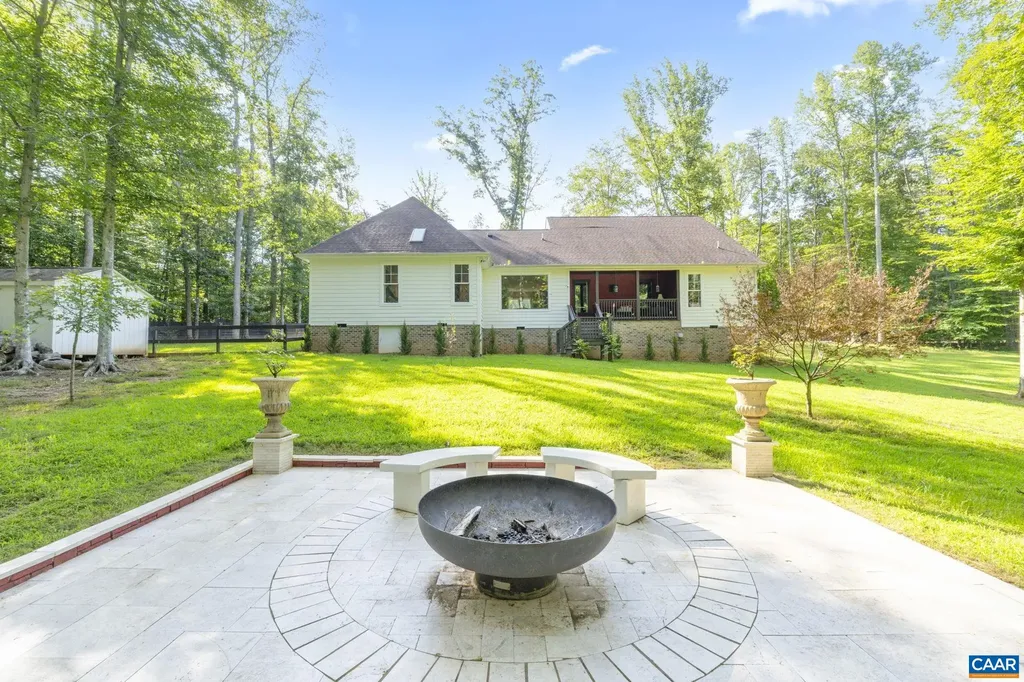 242 Bowlers Mill Lane Gordonsville VA 22942