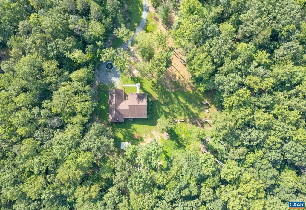 242 Bowlers Mill Lane Gordonsville VA 22942